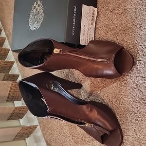 Vince Camuto Navajo Brown